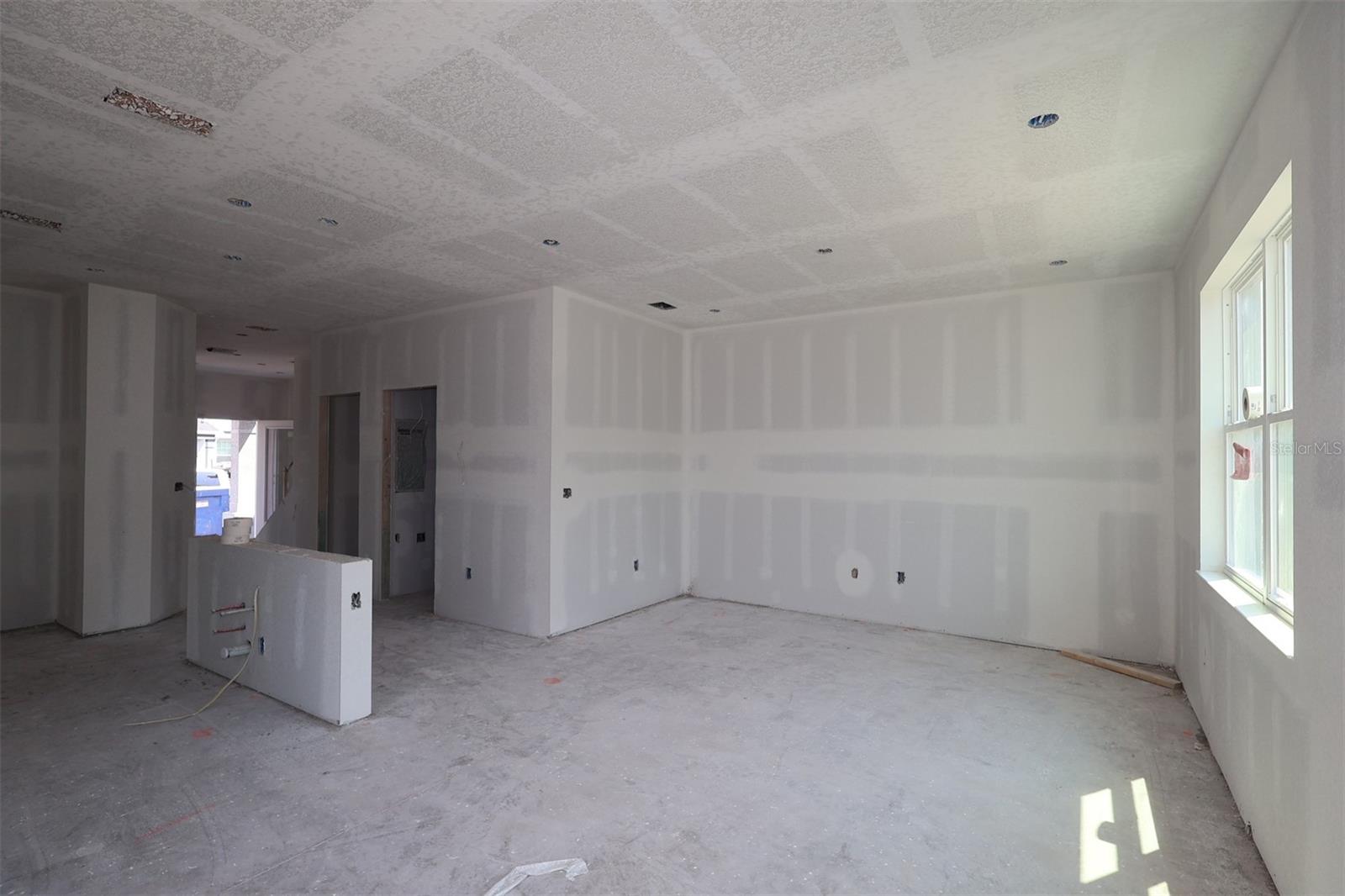 Image 6 of 20 For 1362 Mount Royal Drive