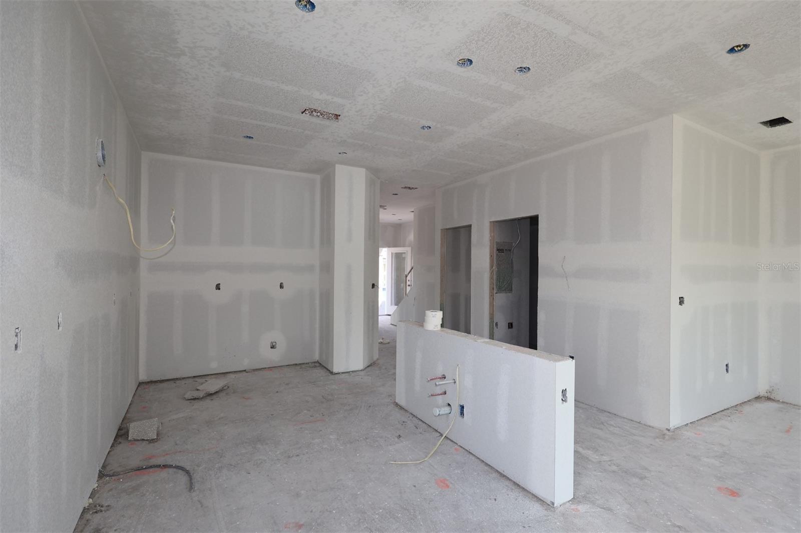 Image 7 of 20 For 1362 Mount Royal Drive