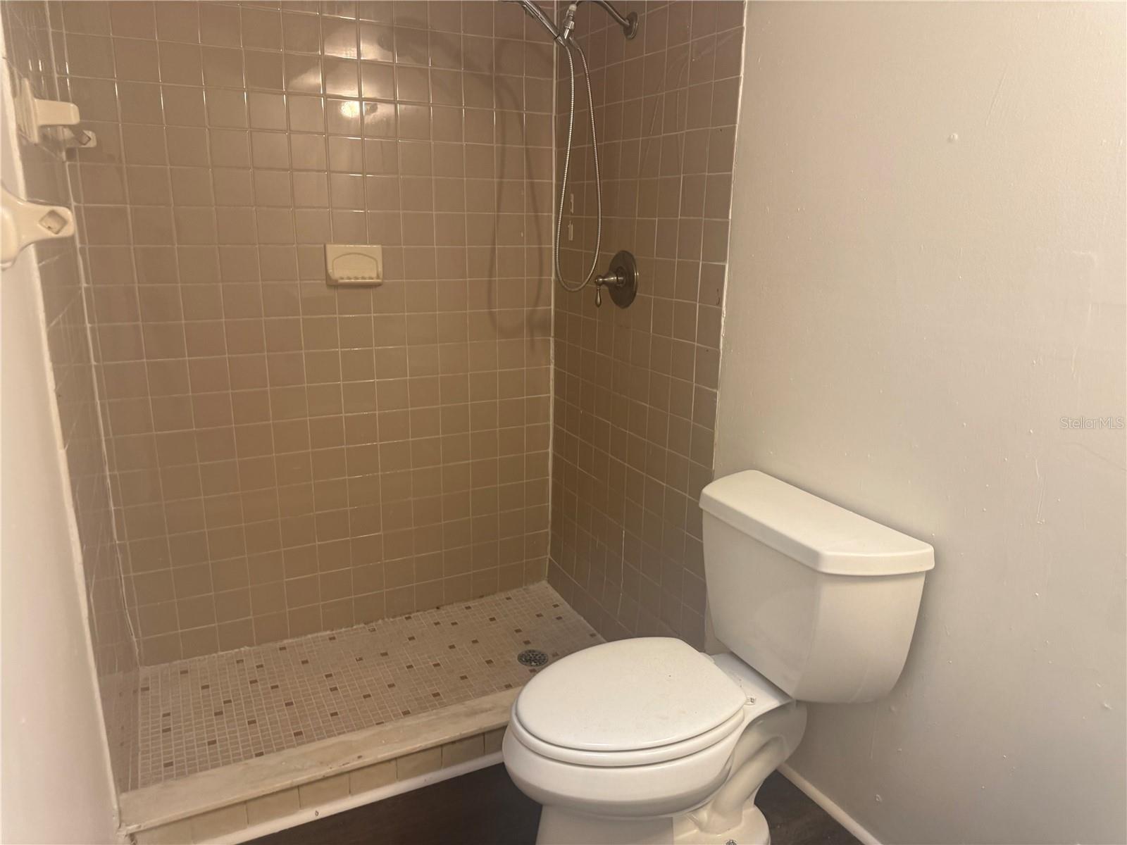 Image 15 of 18 For 5214 2nd Street