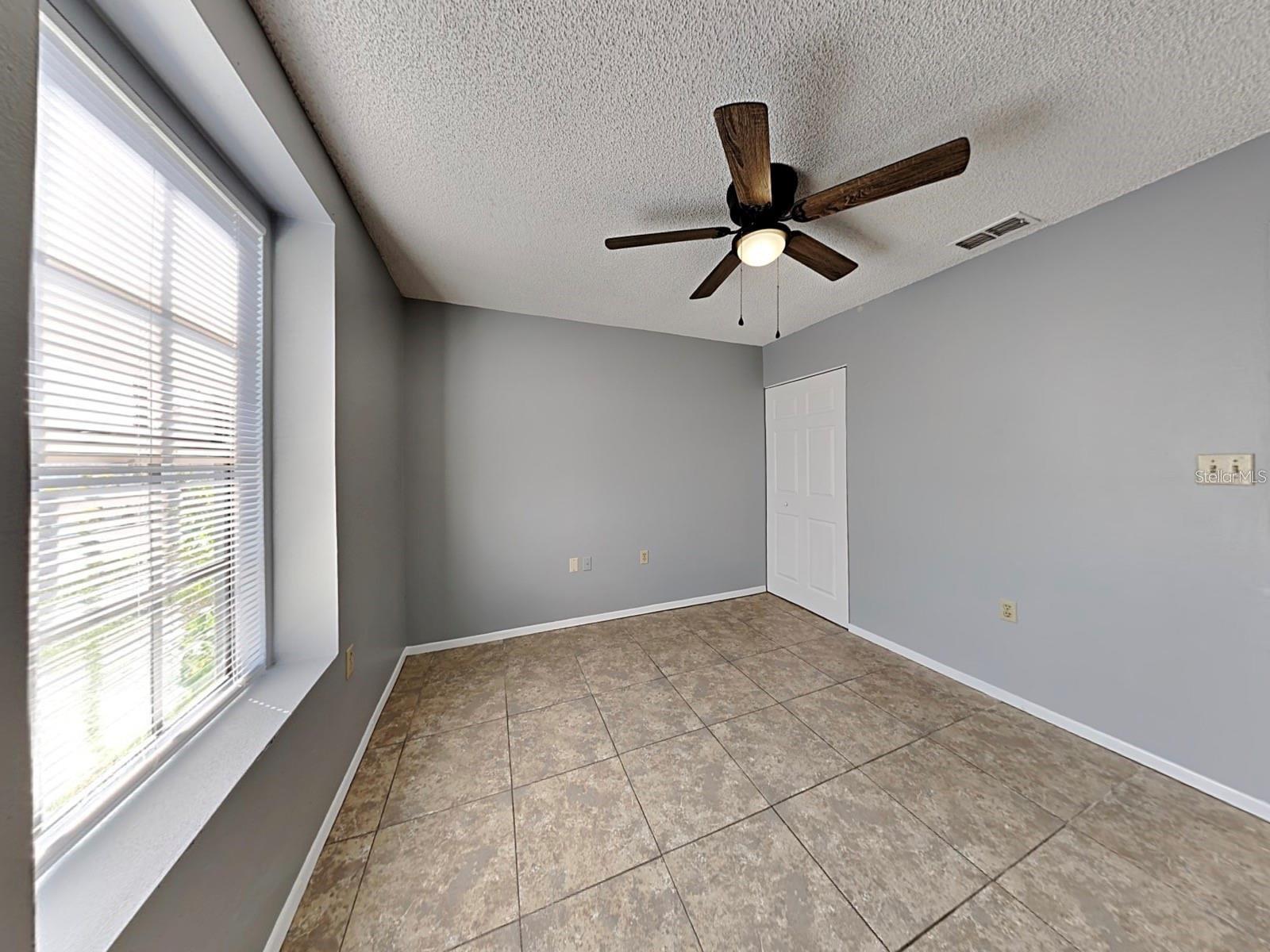 Image 10 of 18 For 3240 Butterfield Street
