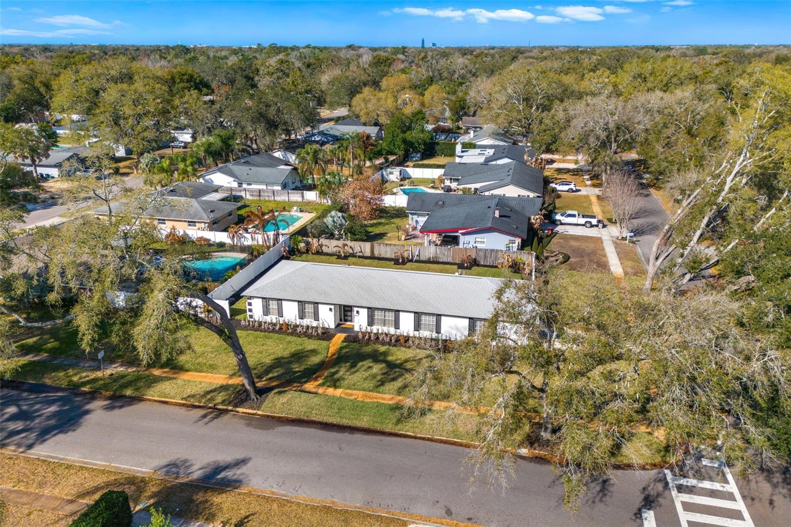 Image 3 of 32 For 1917 Wyandotte Trail