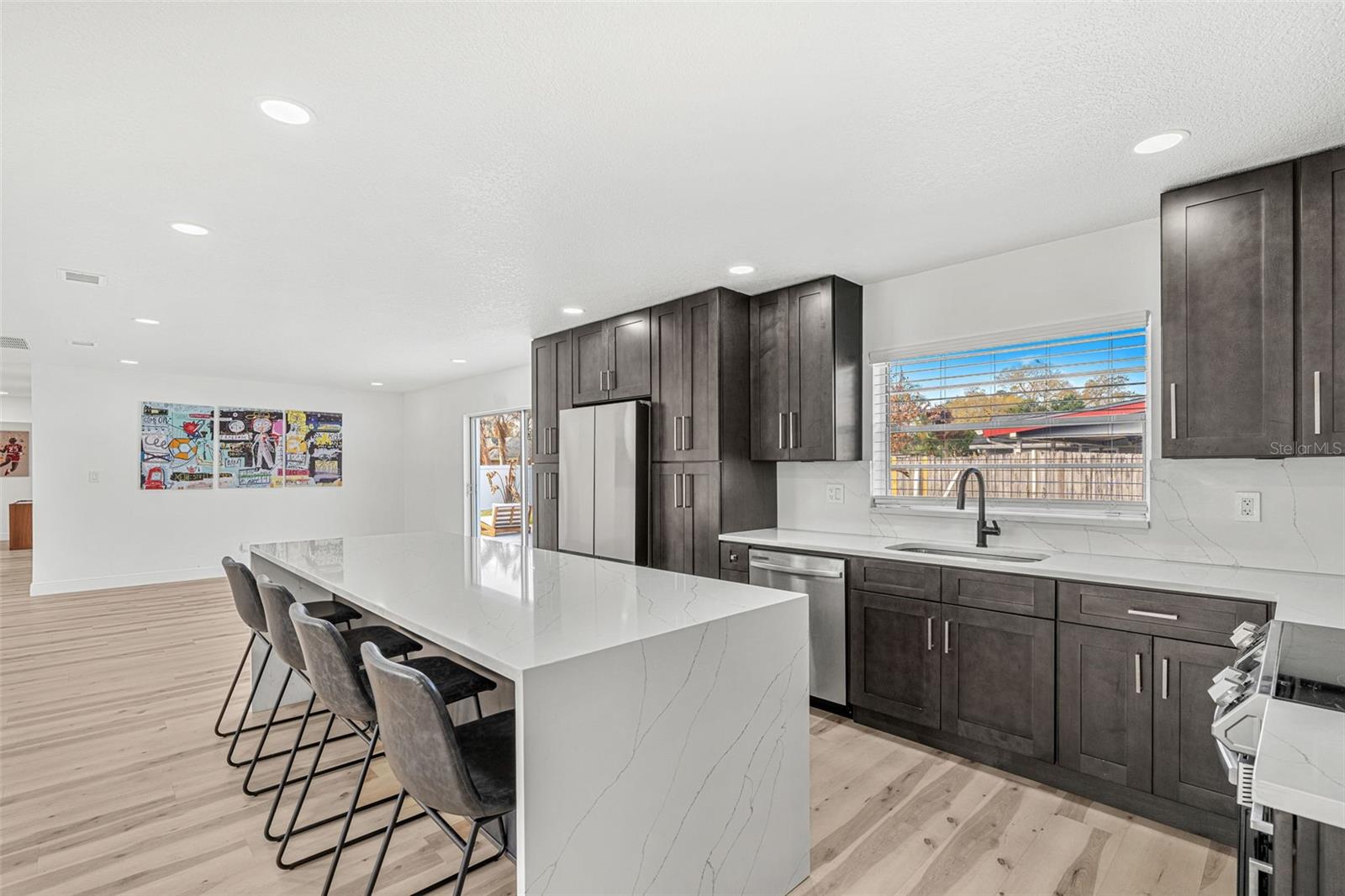 Image 9 of 32 For 1917 Wyandotte Trail