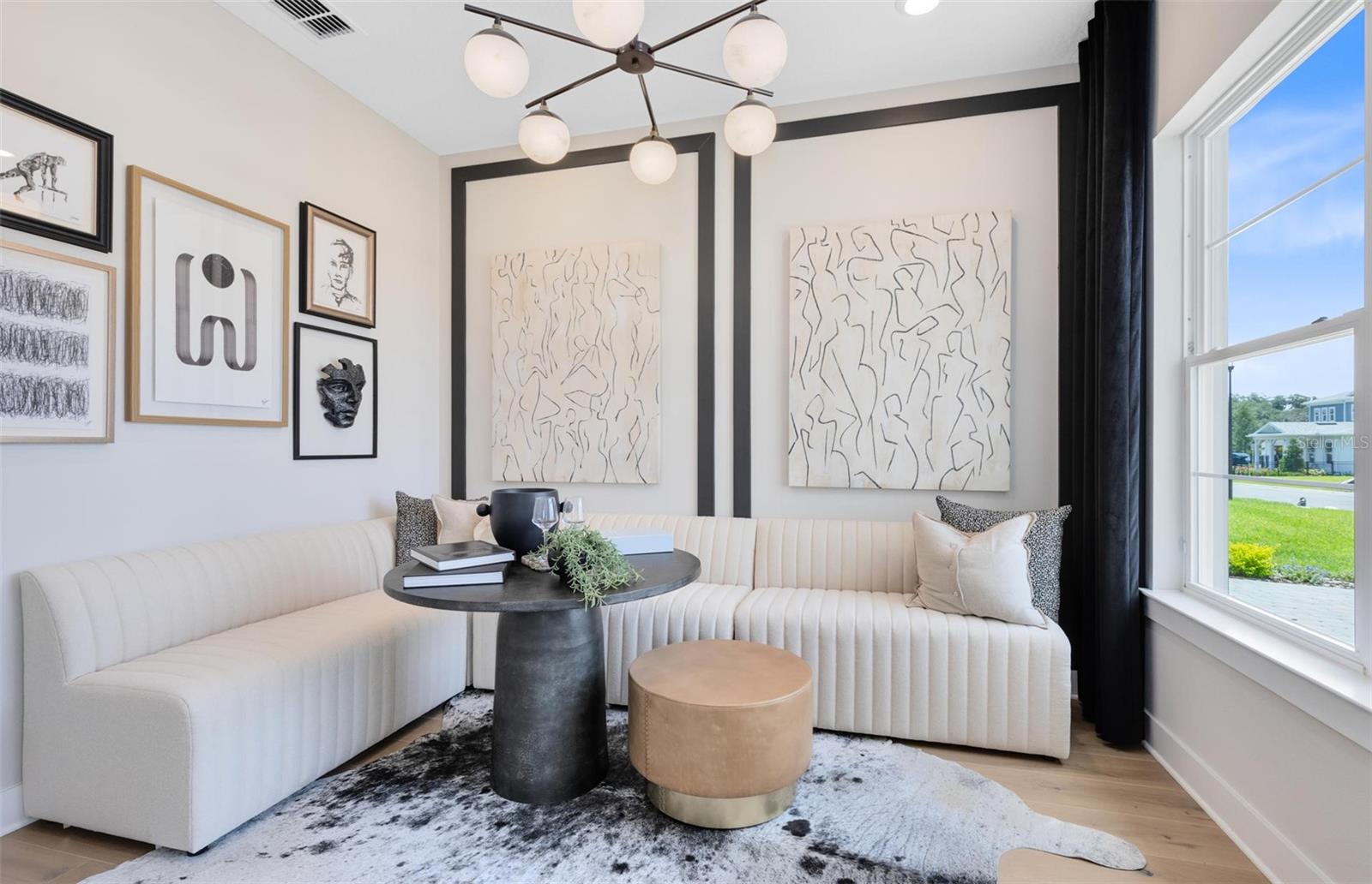 Image 12 of 57 For 16603 Lone Oak Circle