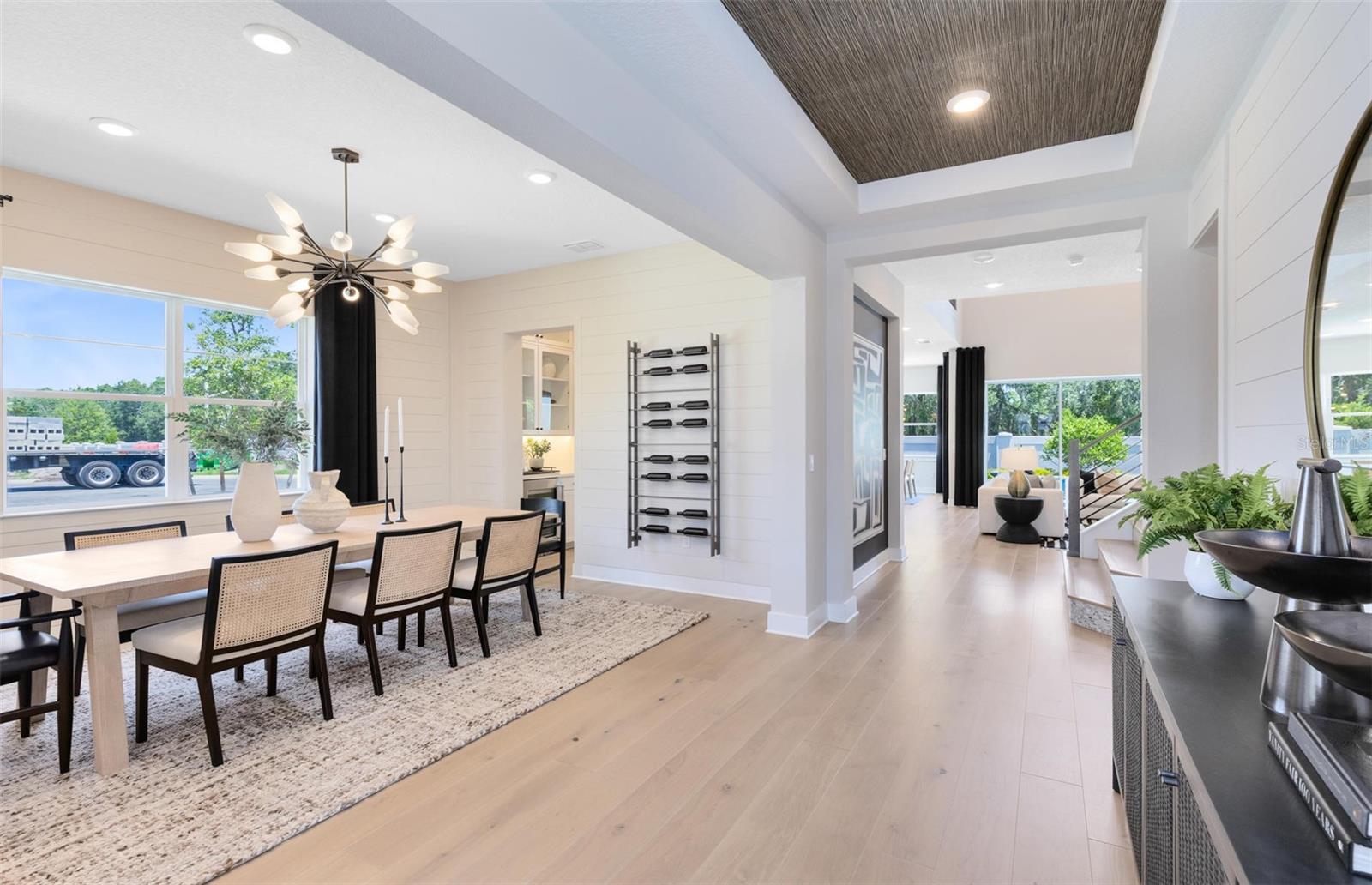 Image 16 of 57 For 16603 Lone Oak Circle