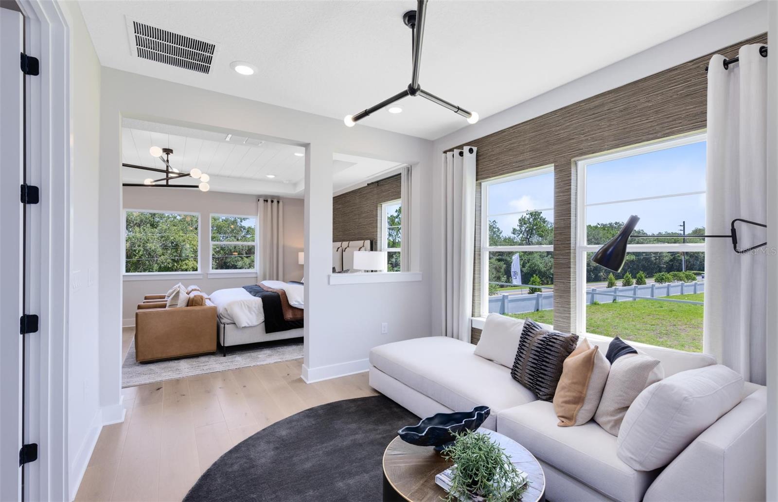 Image 37 of 57 For 16603 Lone Oak Circle