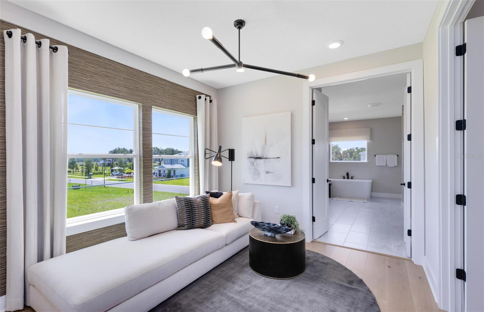 Image 38 of 57 For 16603 Lone Oak Circle