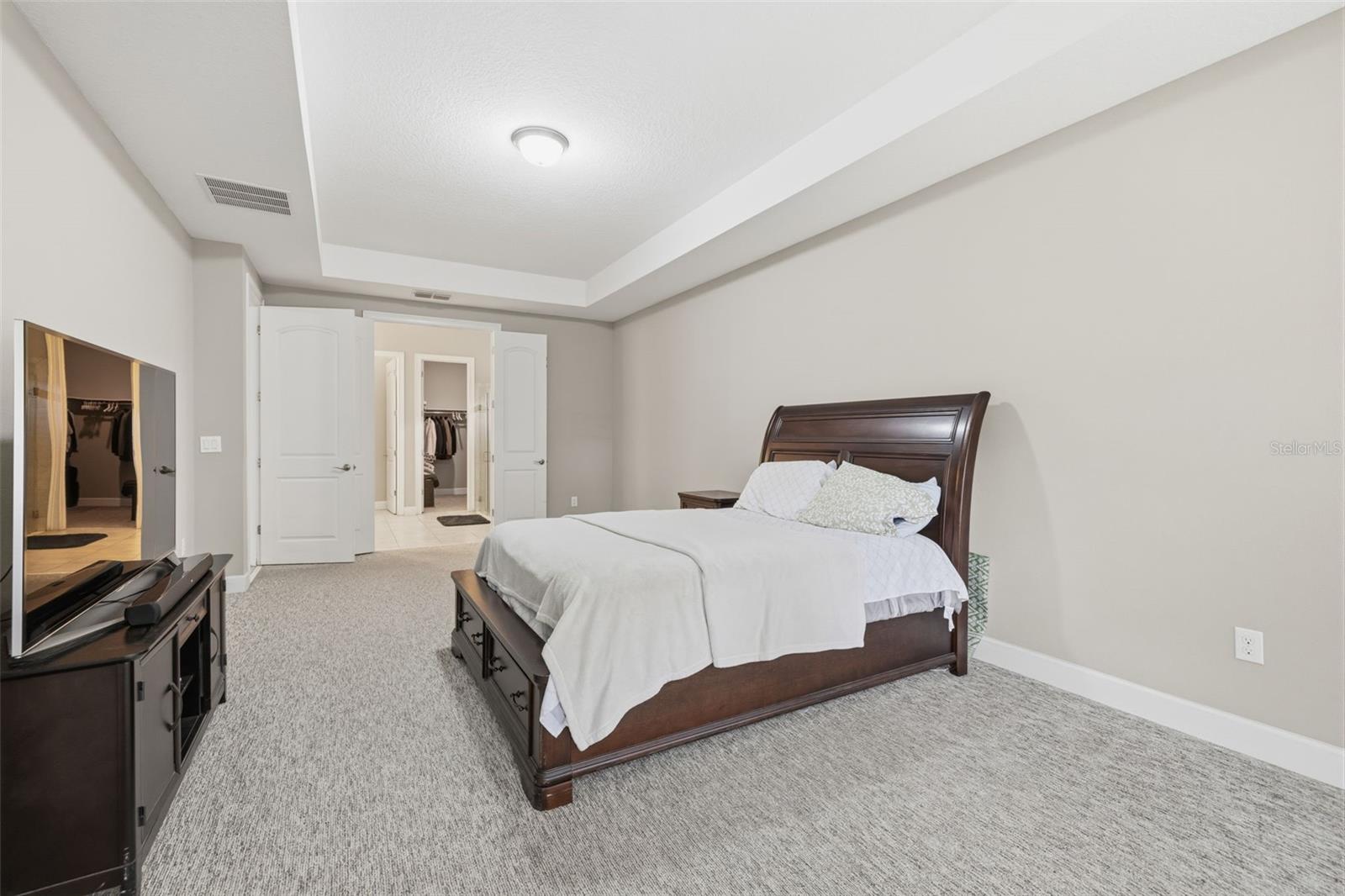 Listing photo id 11 for 10431 Alcon Blue Drive