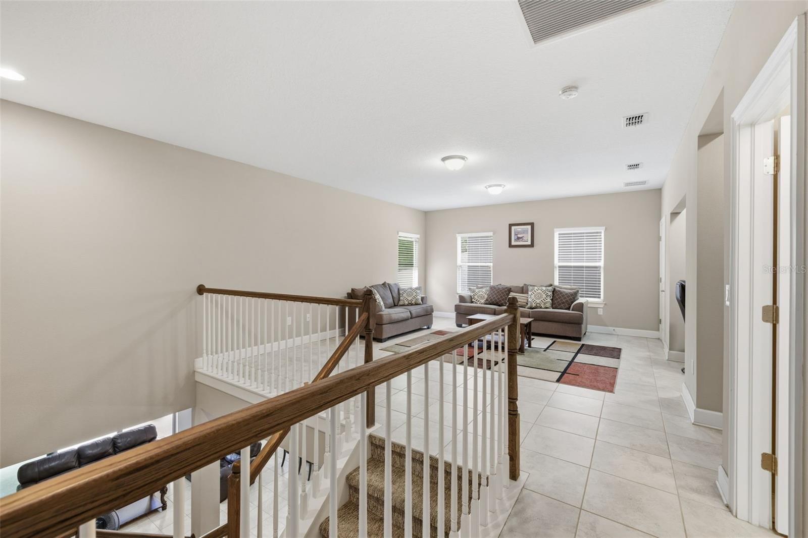 Listing photo id 15 for 10431 Alcon Blue Drive