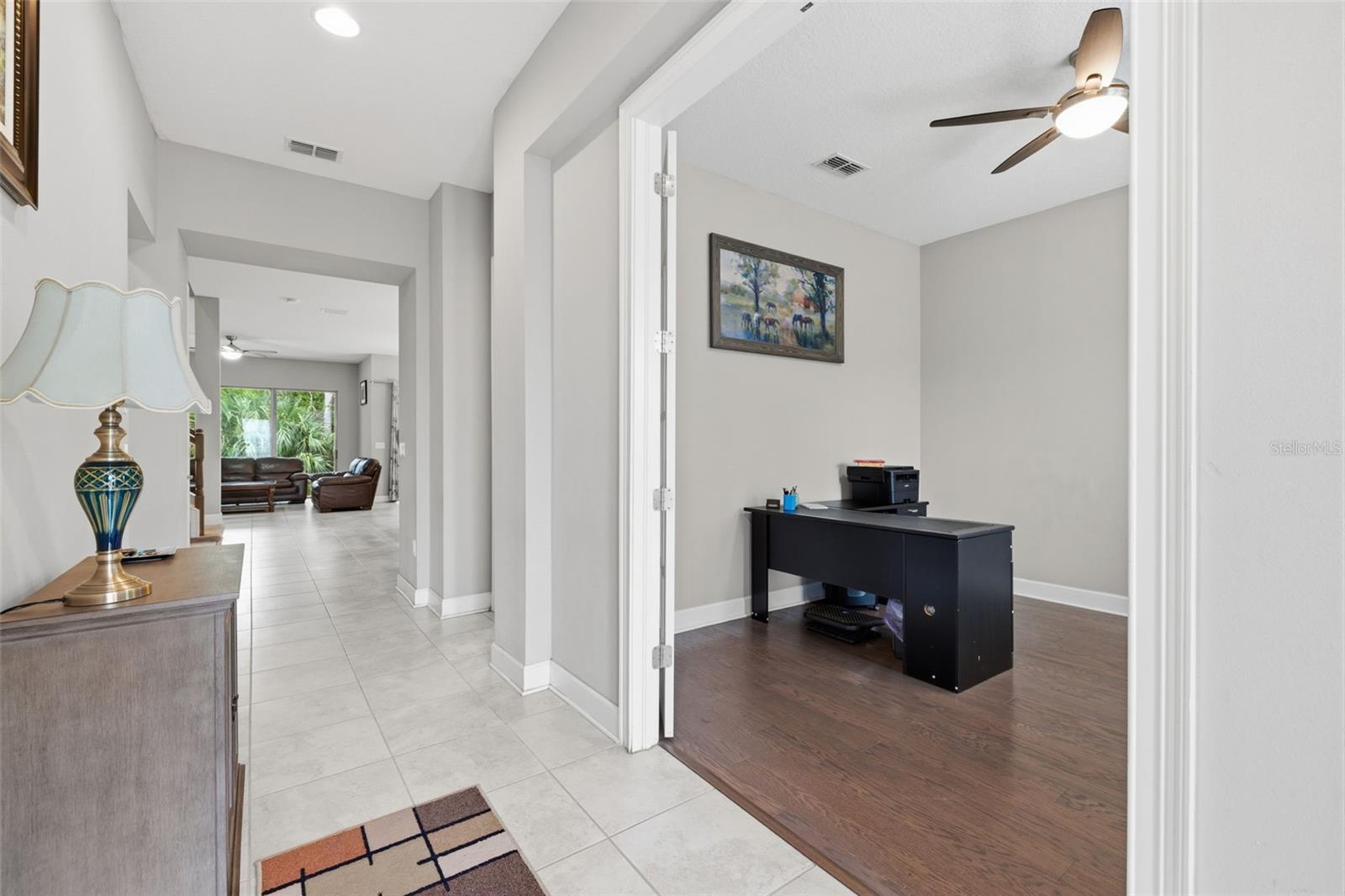 Listing photo id 26 for 10431 Alcon Blue Drive