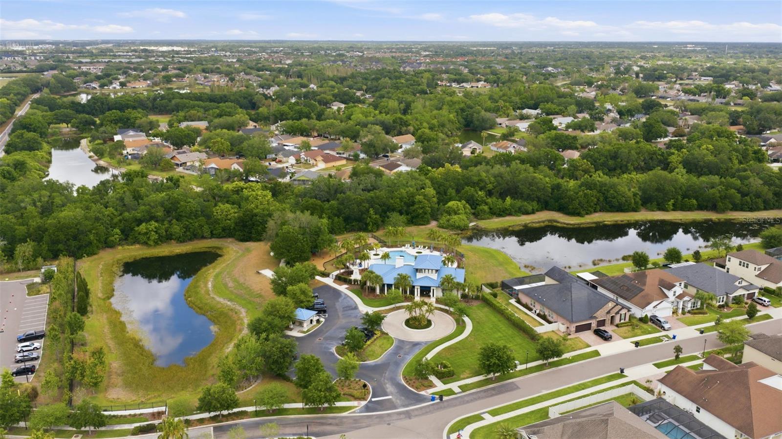 Listing photo id 30 for 10431 Alcon Blue Drive