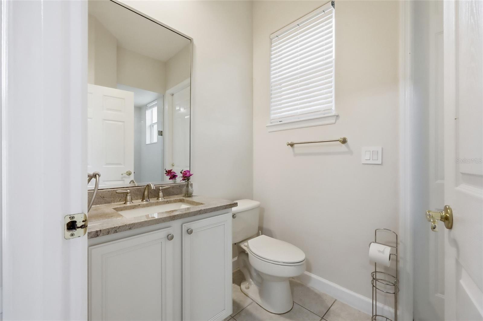 Image 19 of 52 For 8503 Giovana Court