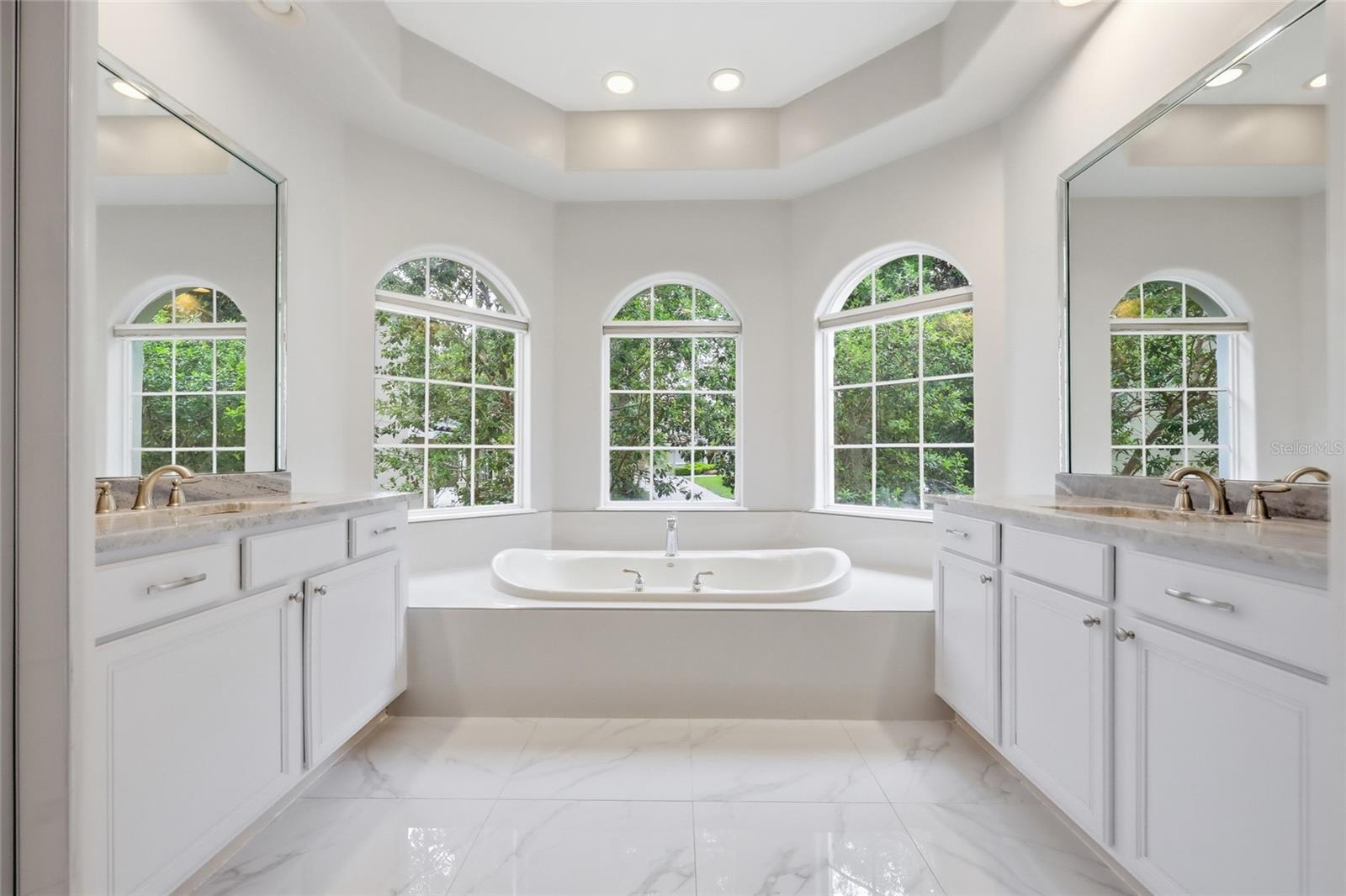 Image 28 of 52 For 8503 Giovana Court