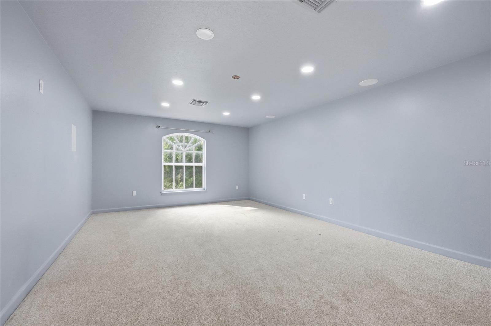 Image 35 of 52 For 8503 Giovana Court