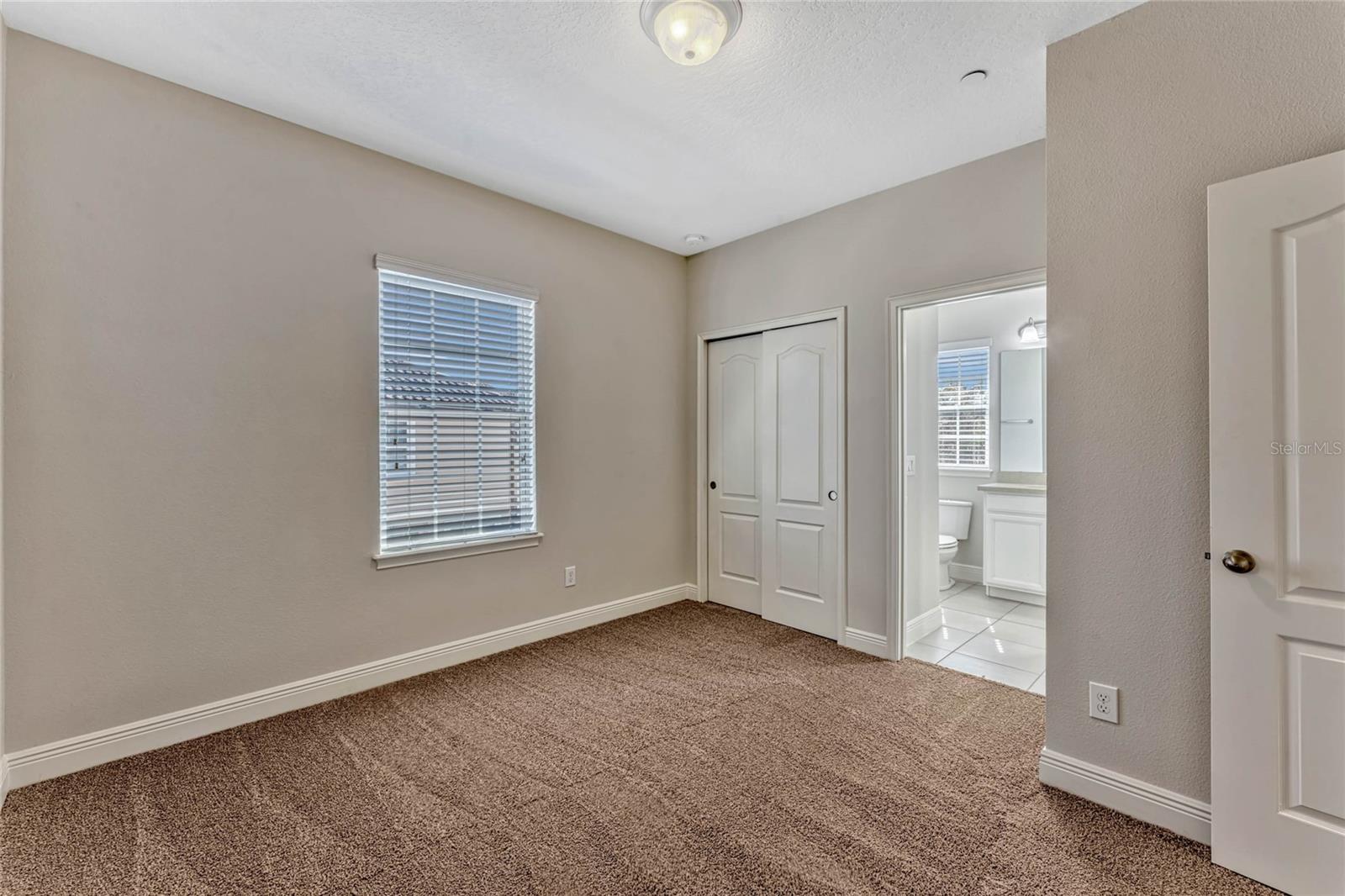 Image 13 of 33 For 2440 Lobelia Drive