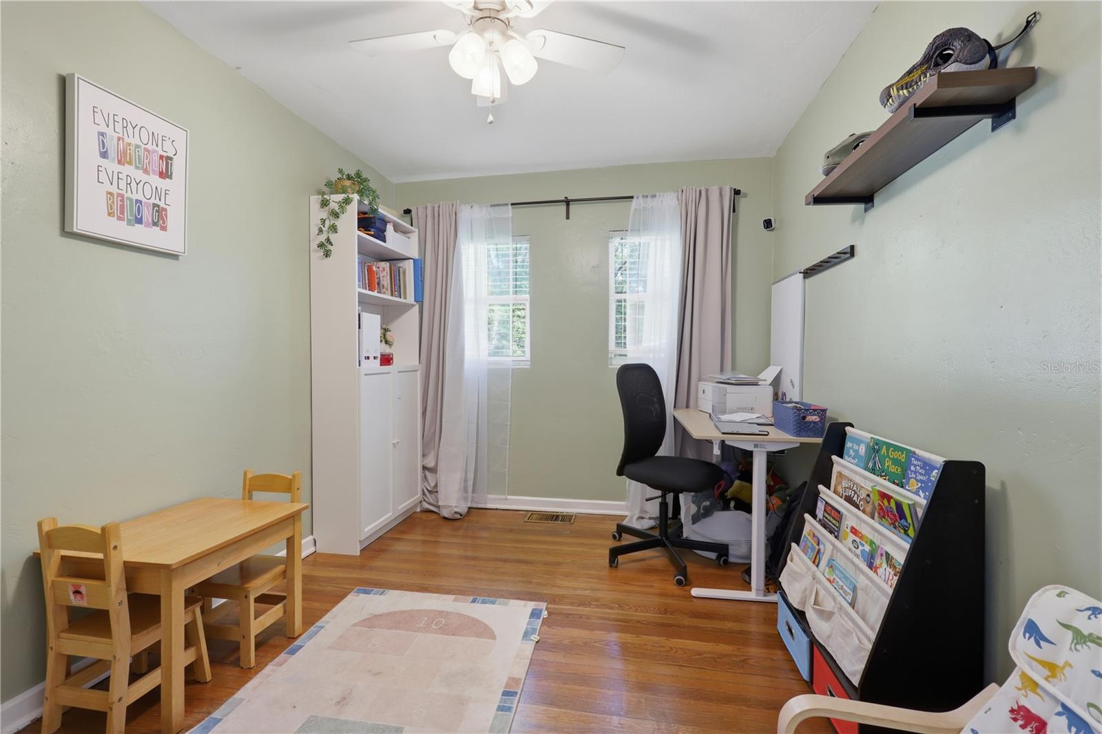 Image 15 of 31 For 22 Virginia Avenue