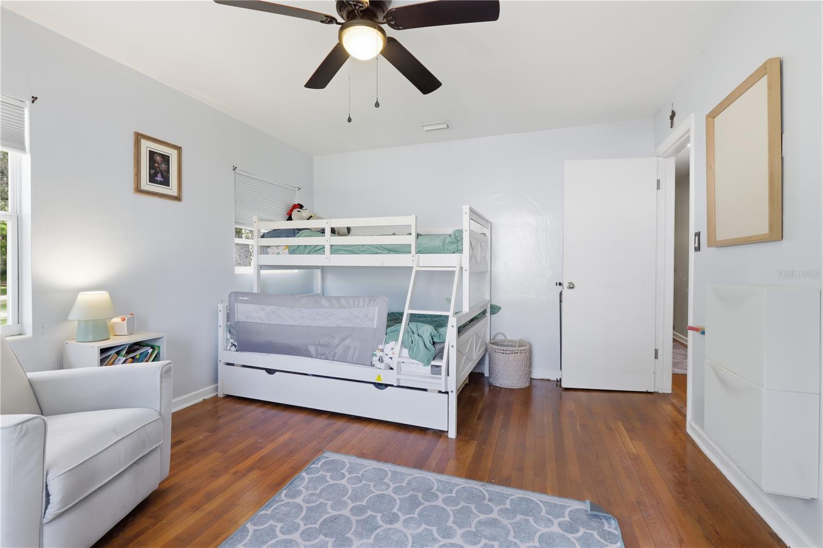 Image 16 of 31 For 22 Virginia Avenue