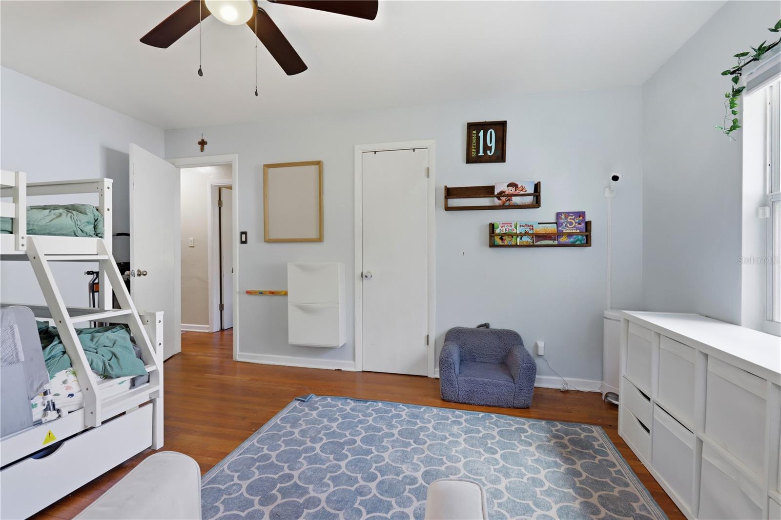 Image 19 of 31 For 22 Virginia Avenue