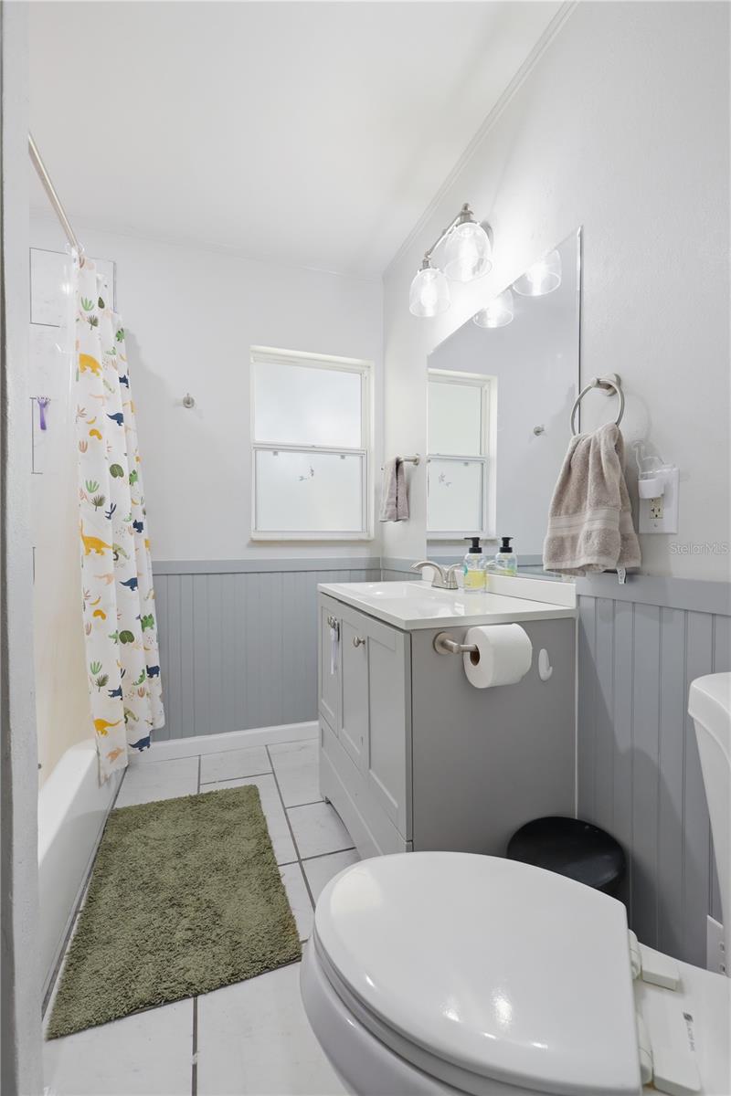 Image 21 of 31 For 22 Virginia Avenue