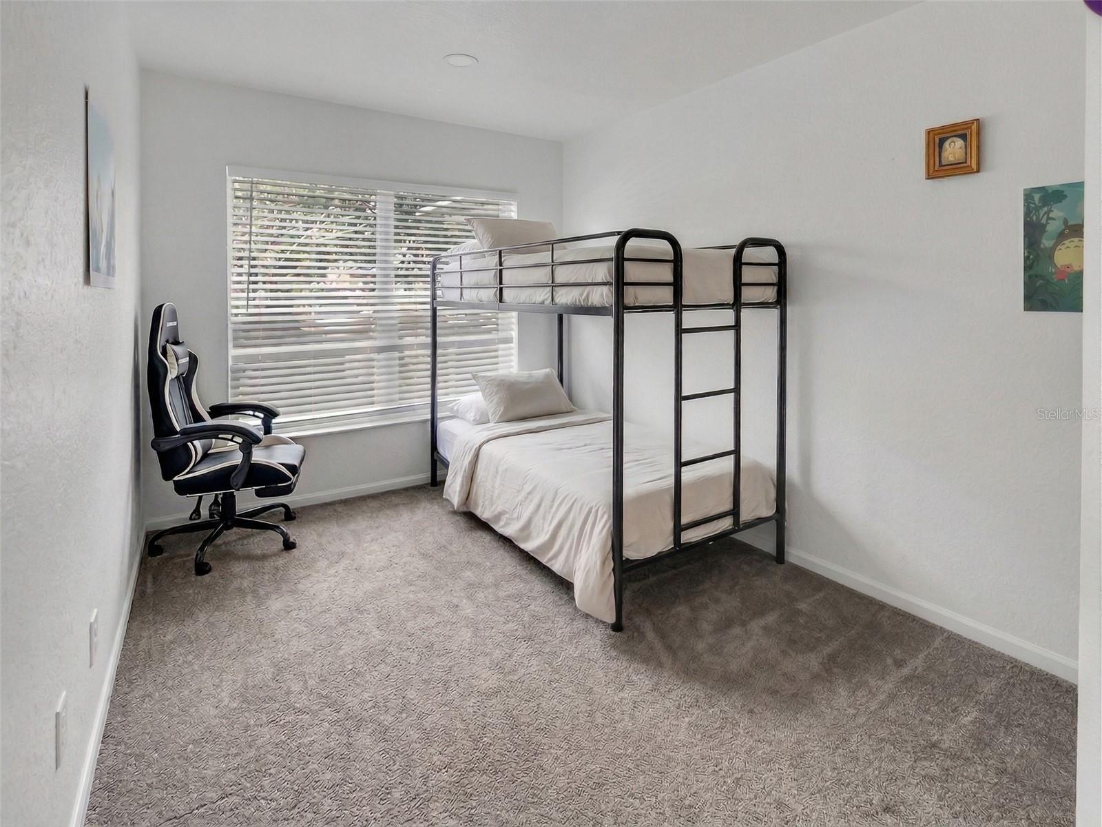 Image 17 of 55 For 2600 Euston Road