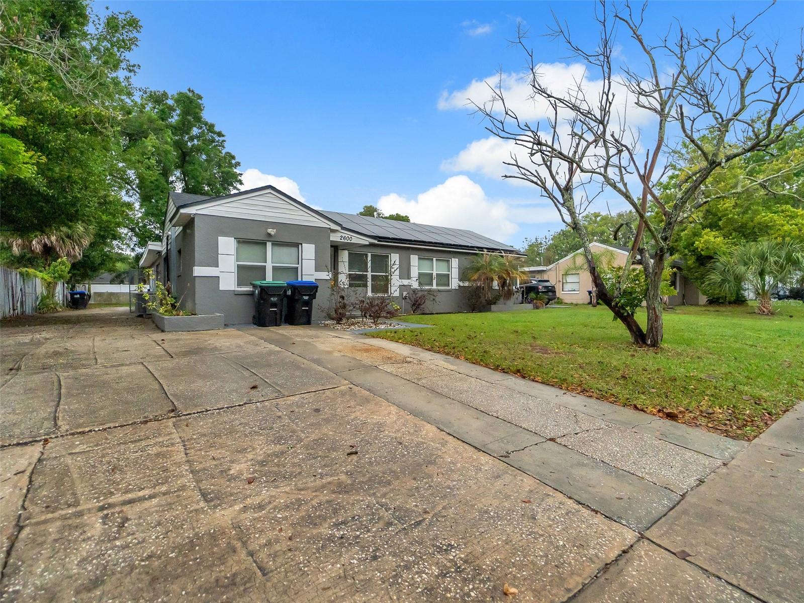 Image 2 of 55 For 2600 Euston Road