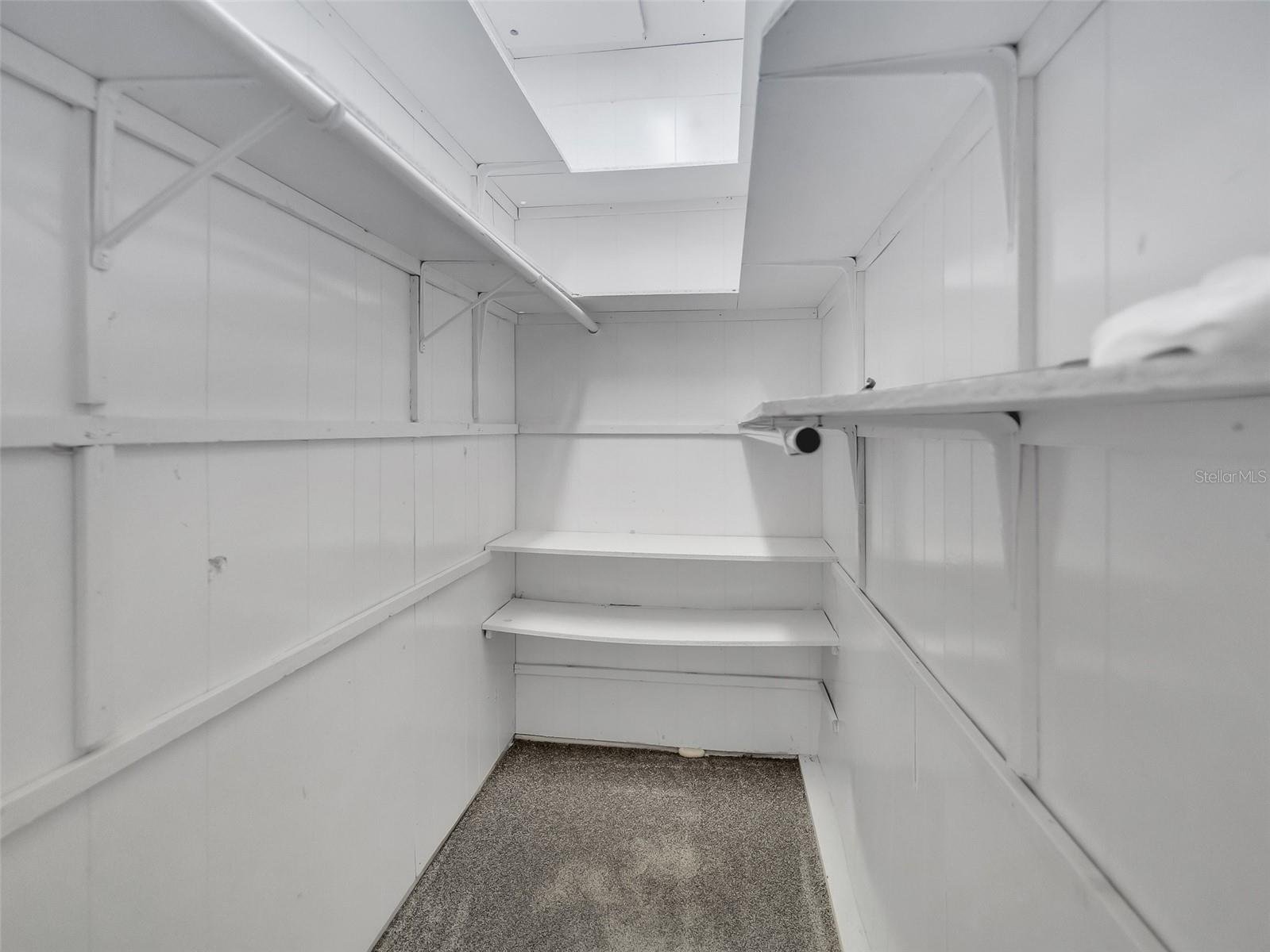 Image 29 of 55 For 2600 Euston Road