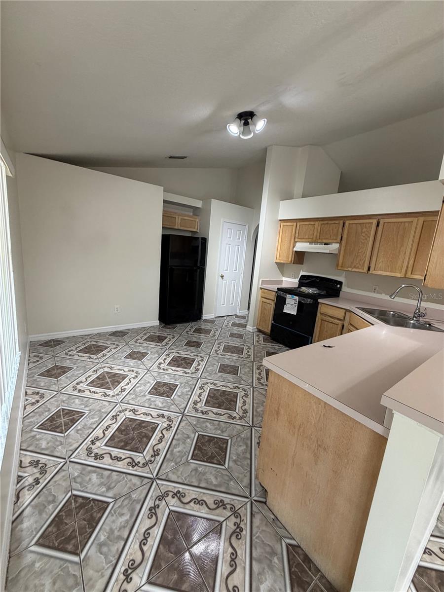 Image 6 of 20 For 922 Elm Forest Drive