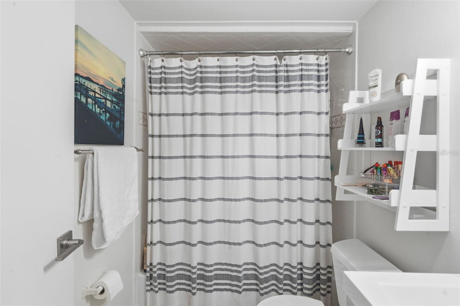 Image 19 of 55 For 2100 Peninsula Avenue 1130