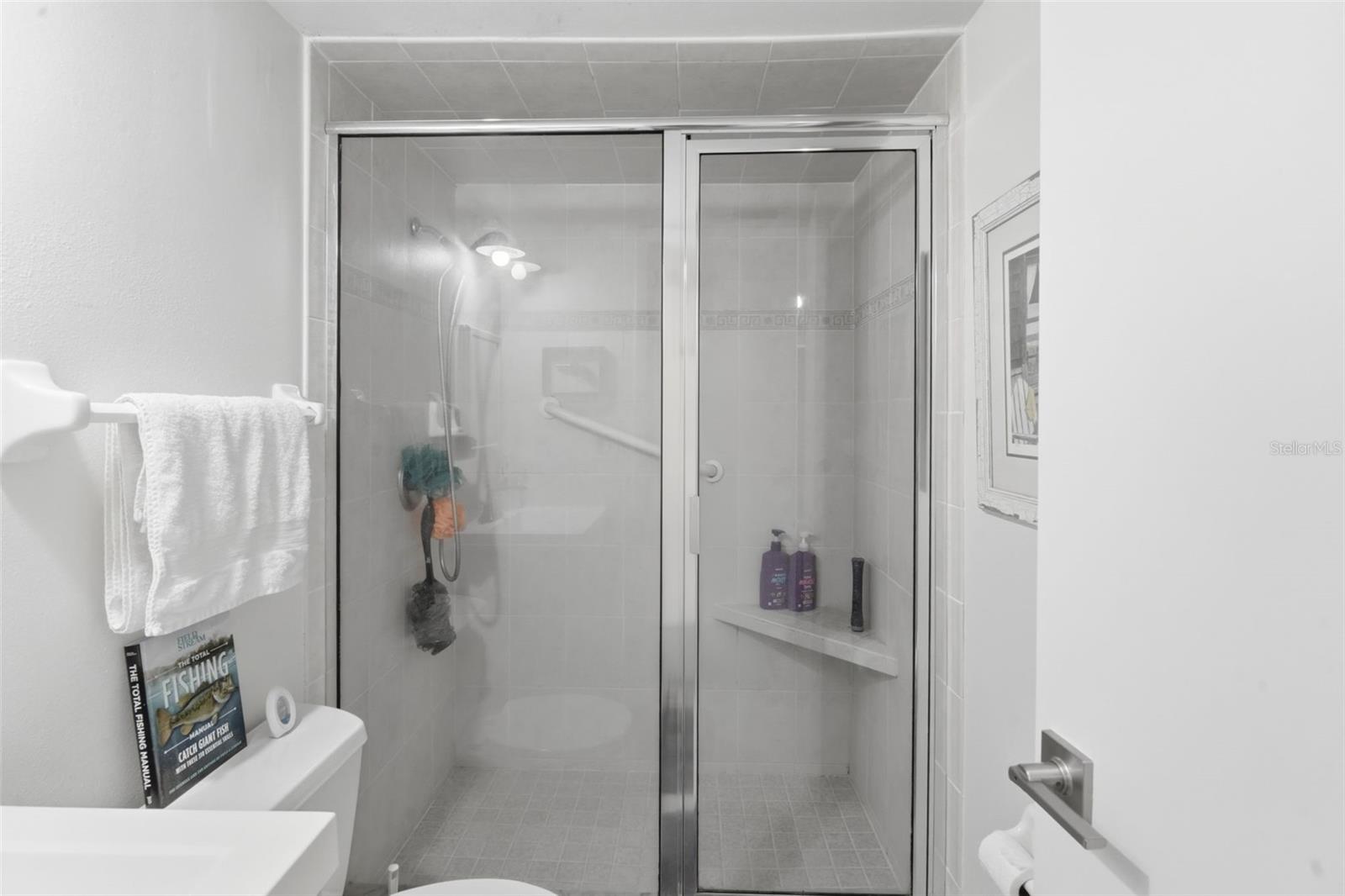 Image 27 of 55 For 2100 Peninsula Avenue 1130