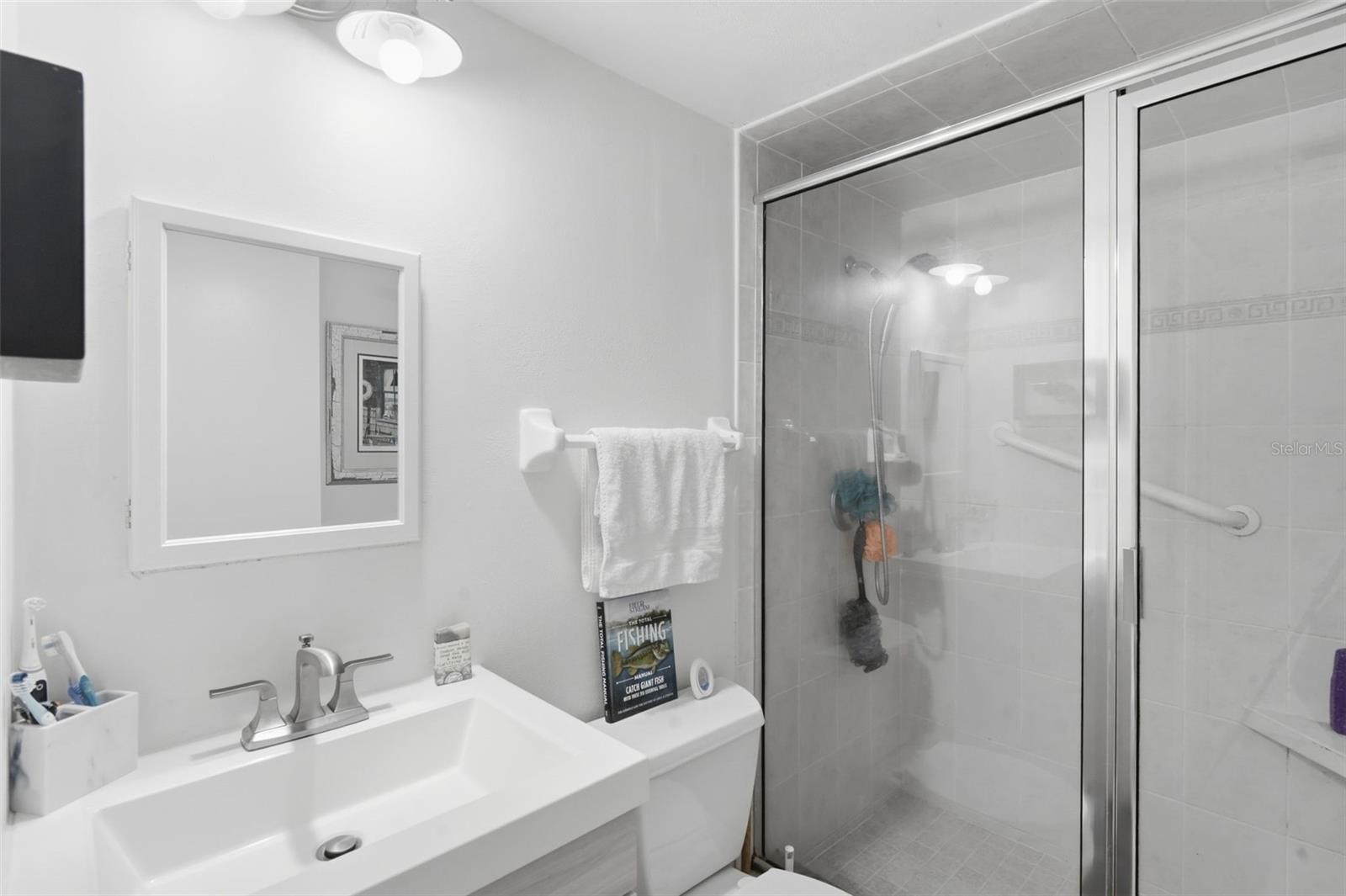 Image 28 of 55 For 2100 Peninsula Avenue 1130