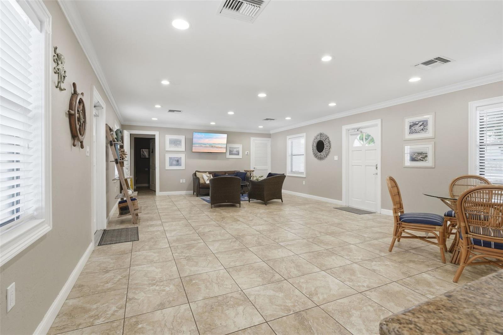 Image 39 of 55 For 2100 Peninsula Avenue 1130