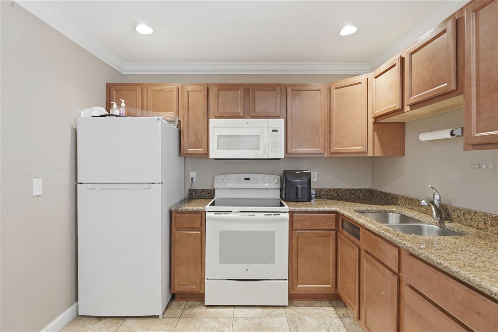 Image 43 of 55 For 2100 Peninsula Avenue 1130