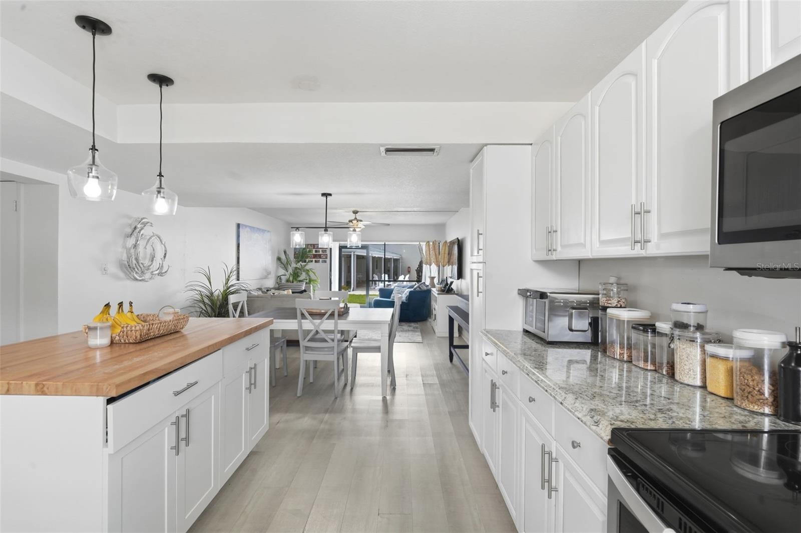 Image 9 of 55 For 2100 Peninsula Avenue 1130