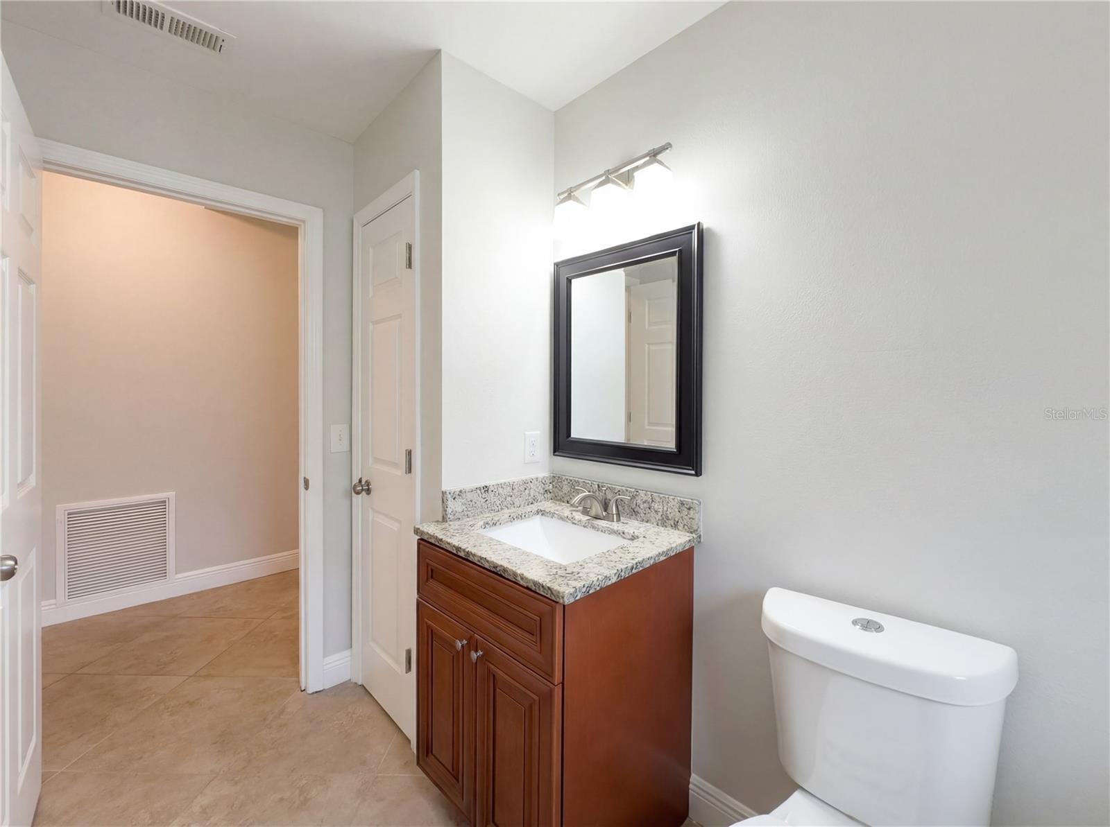 Image 11 of 18 For 1696 Chatham Circle