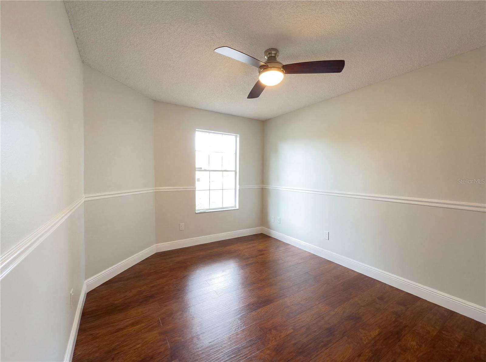 Image 8 of 18 For 1696 Chatham Circle