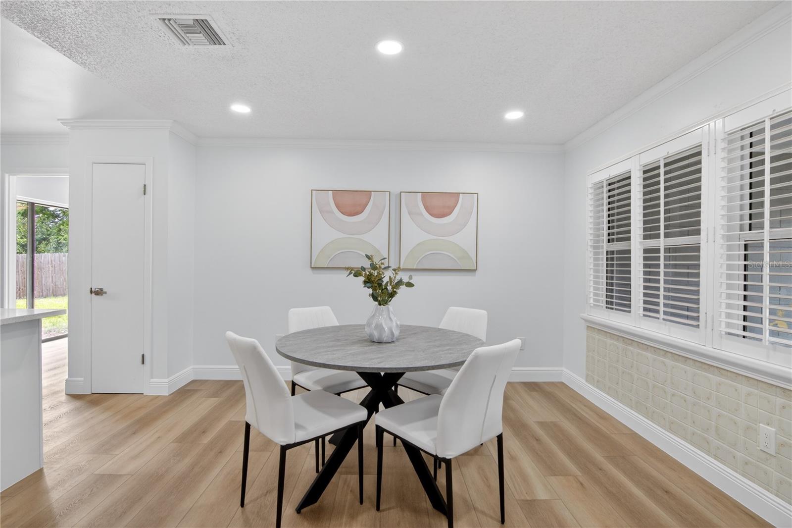 Image 12 of 43 For 344 Banyan Drive