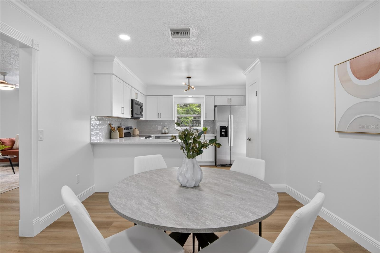 Image 14 of 43 For 344 Banyan Drive