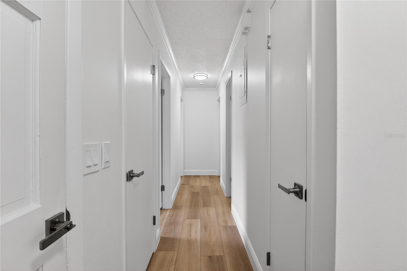 Image 20 of 43 For 344 Banyan Drive