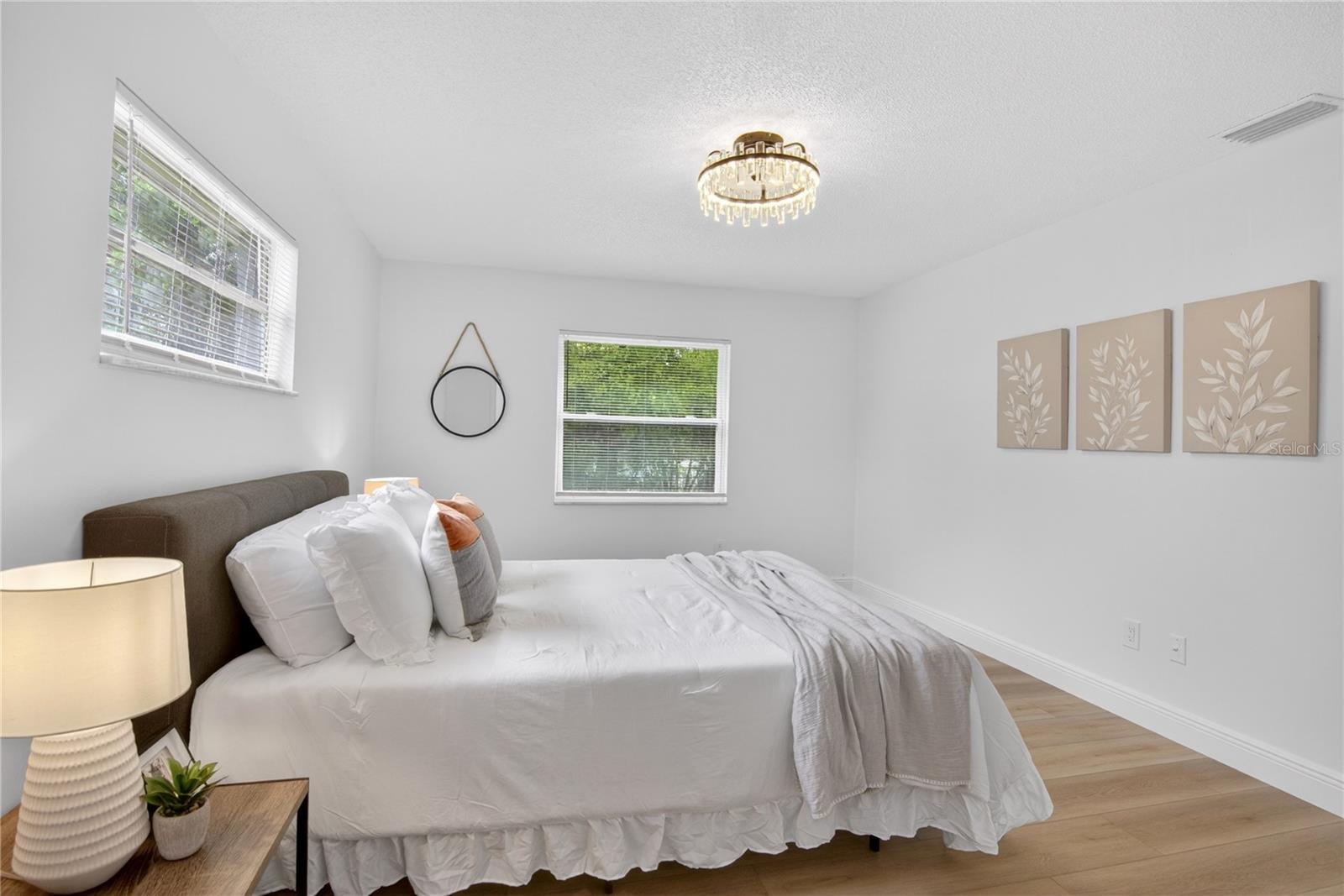 Image 29 of 43 For 344 Banyan Drive