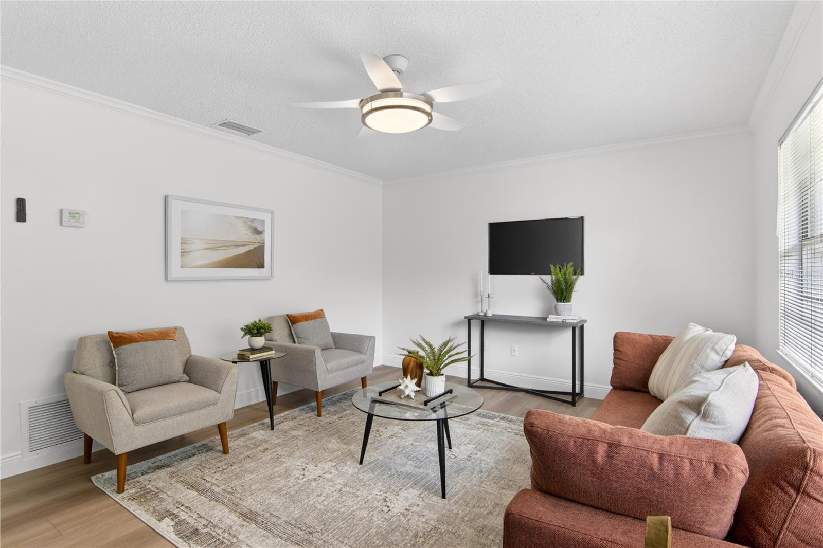 Image 9 of 43 For 344 Banyan Drive