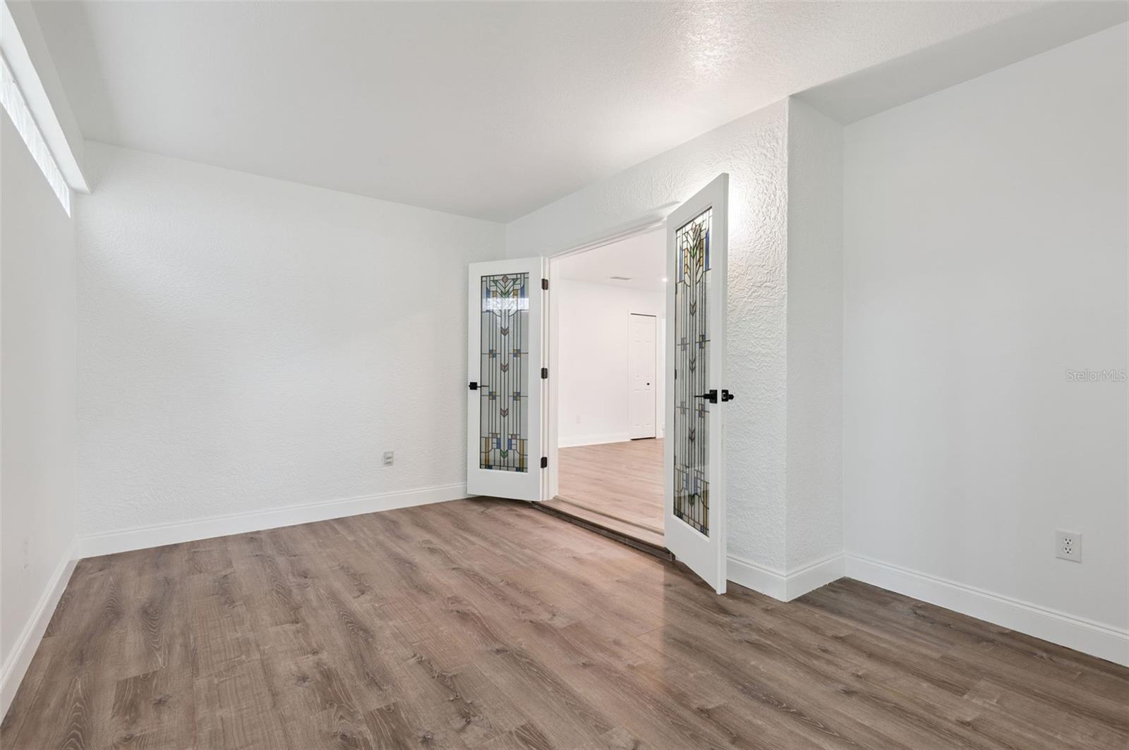 Listing photo id 36 for 7006 Blackberry Ct