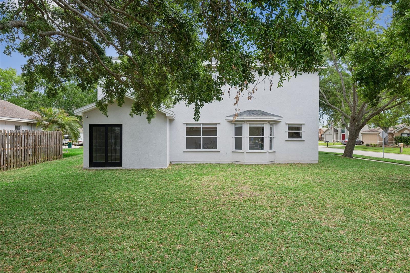 Listing photo id 45 for 7006 Blackberry Ct