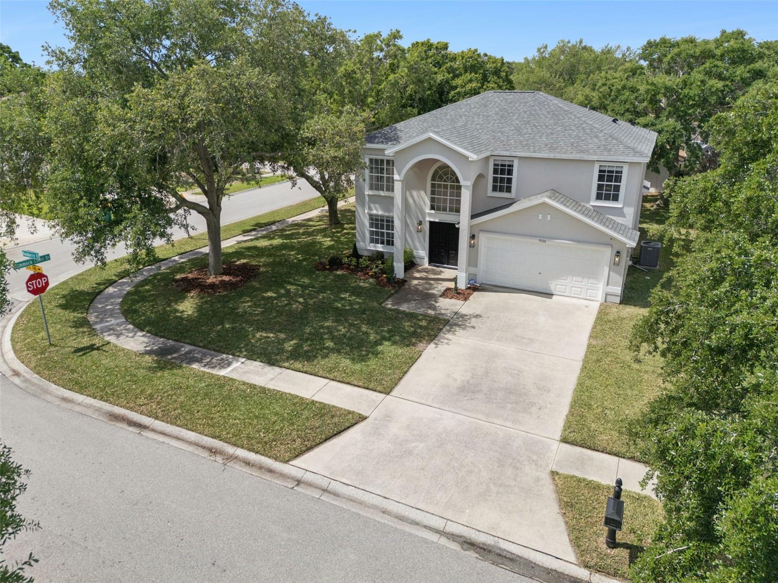 Listing photo id 46 for 7006 Blackberry Ct