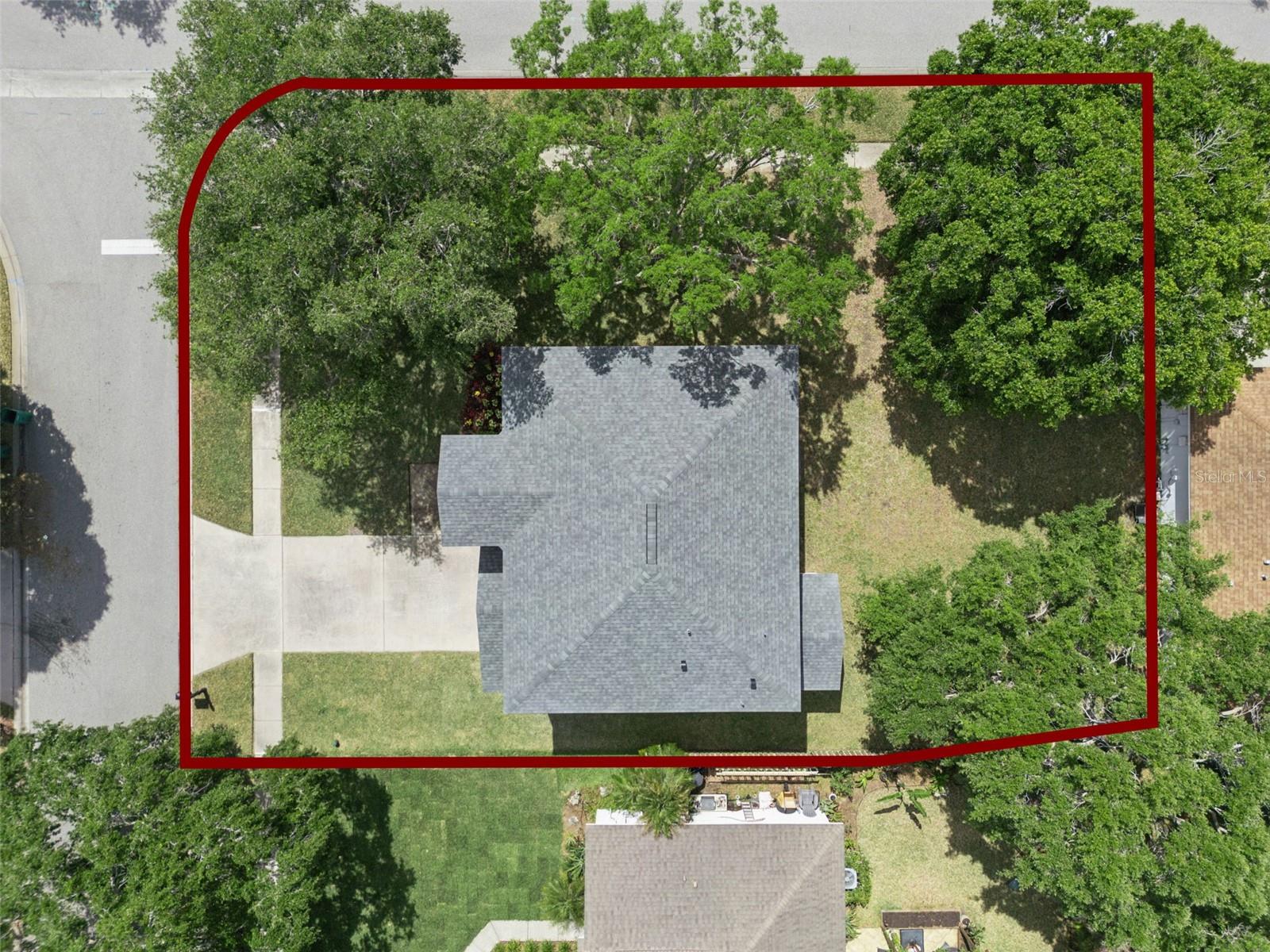 Listing photo id 49 for 7006 Blackberry Ct