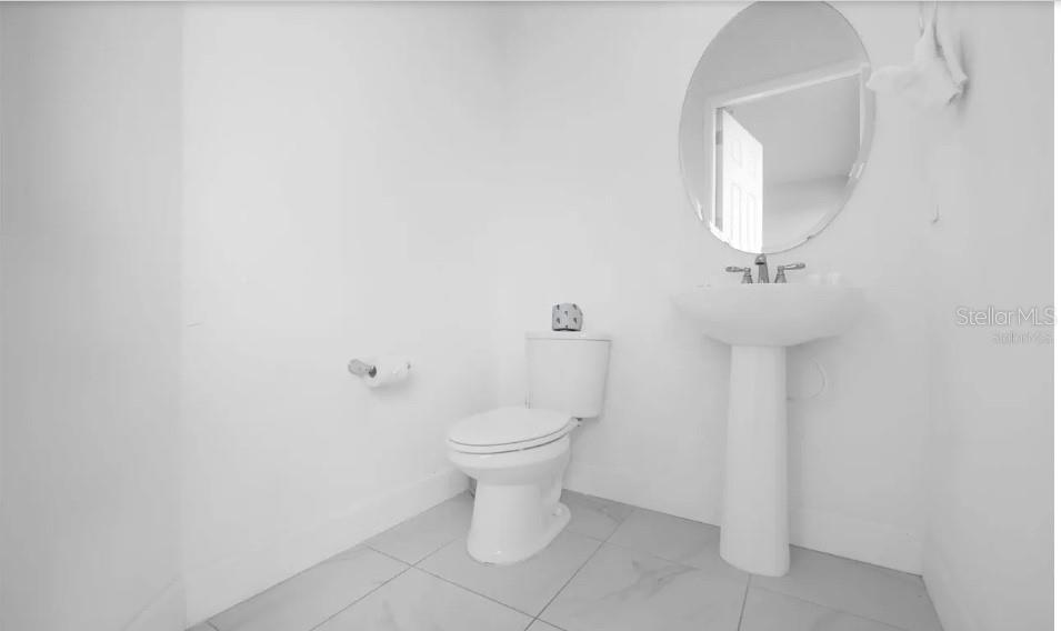 Image 24 of 42 For 450 Captiva Drive