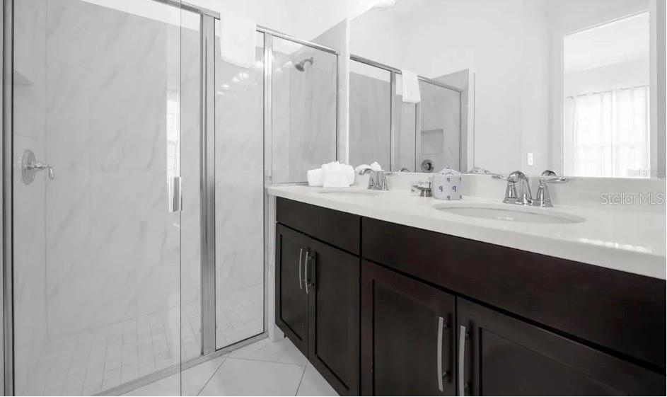 Image 31 of 42 For 450 Captiva Drive