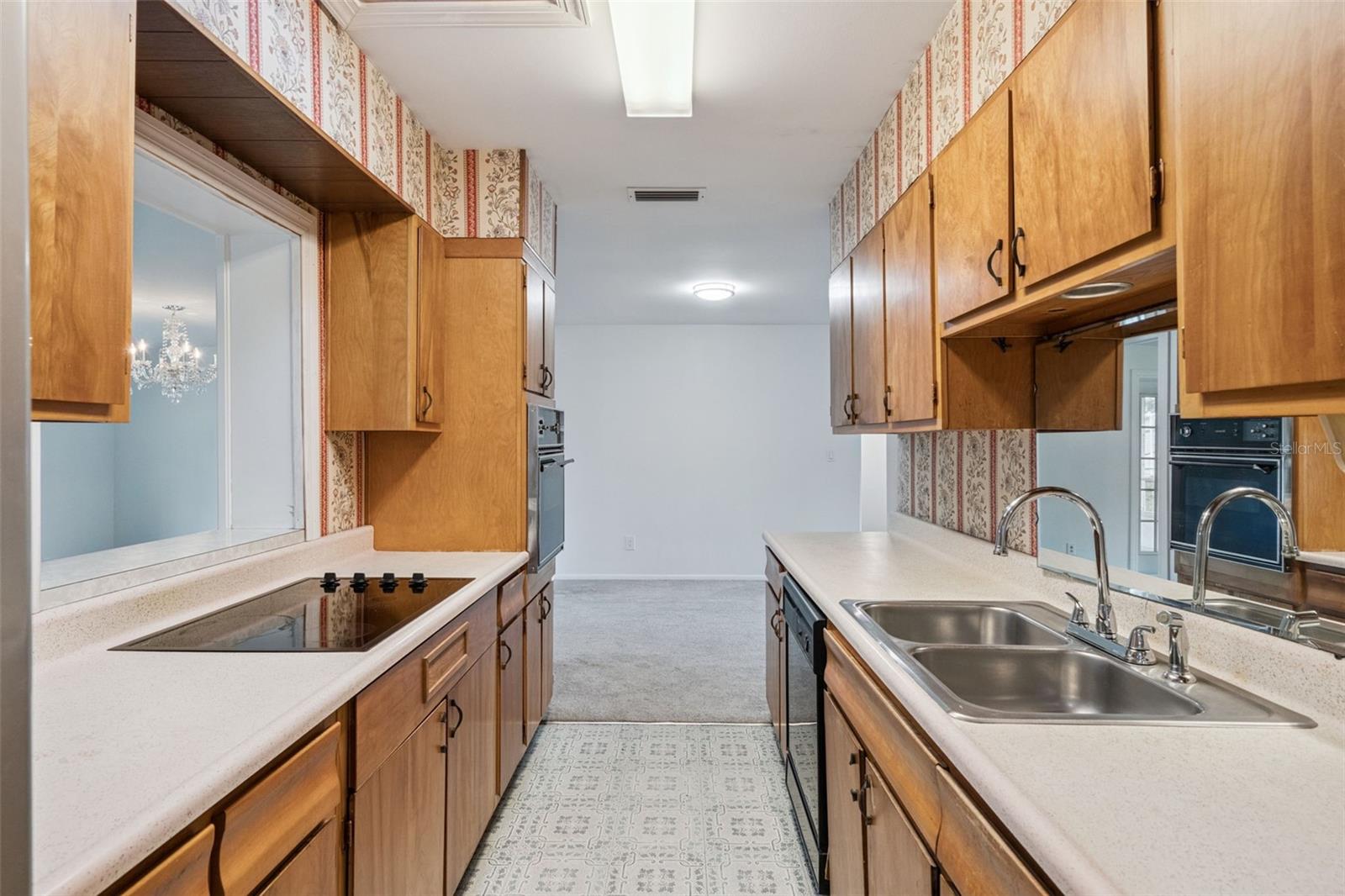 Image 12 of 45 For 2513 Highland Avenue