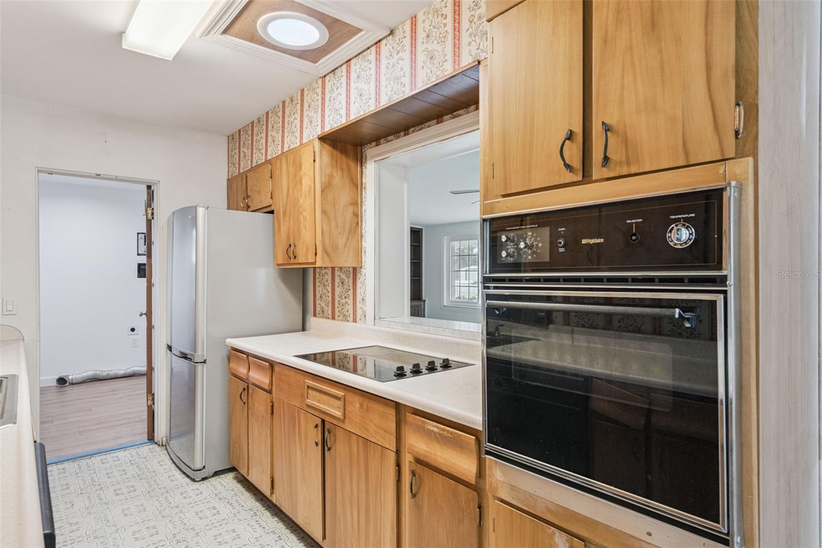 Image 14 of 45 For 2513 Highland Avenue