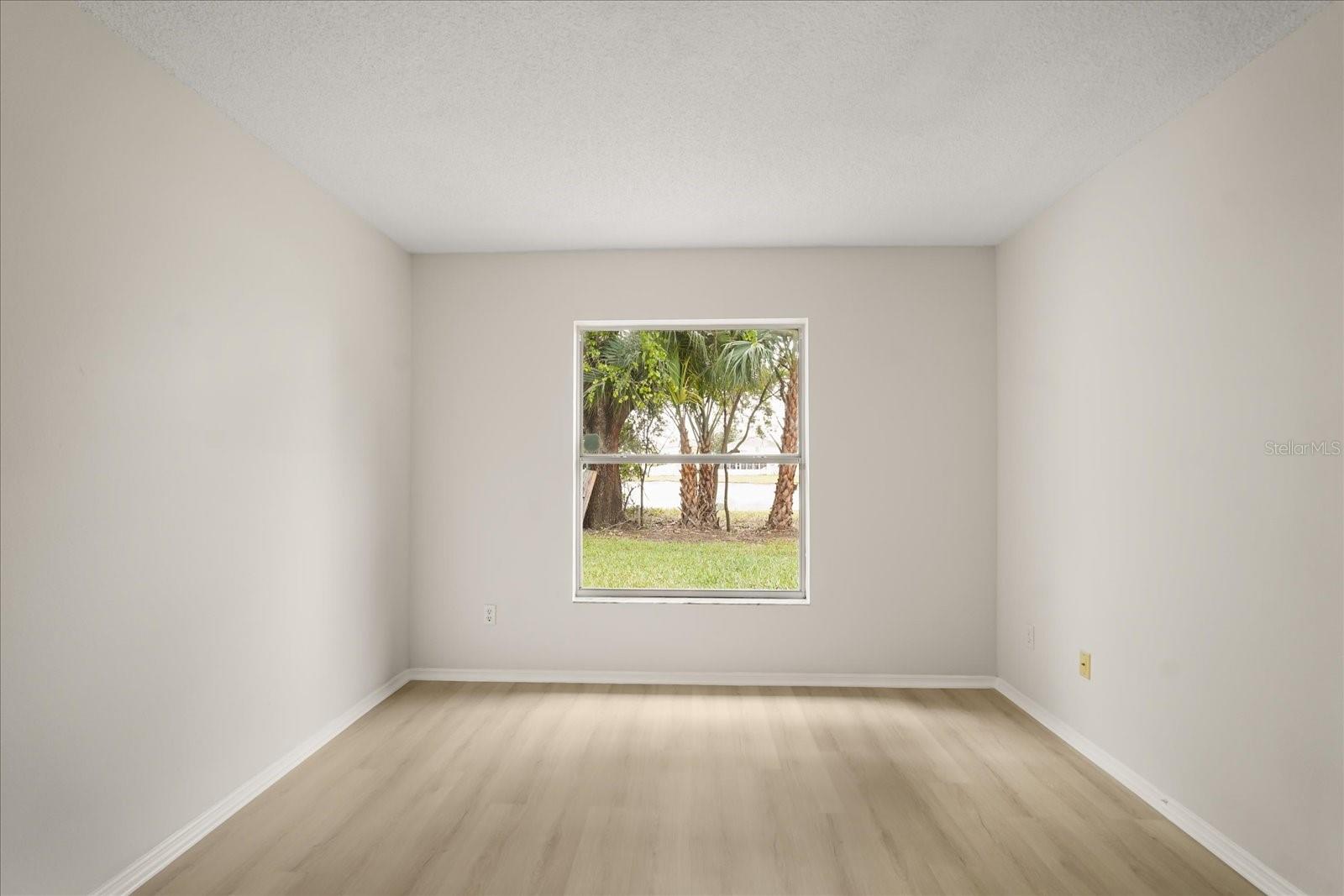 Listing photo id 27 for 14396 Island Cove Drive