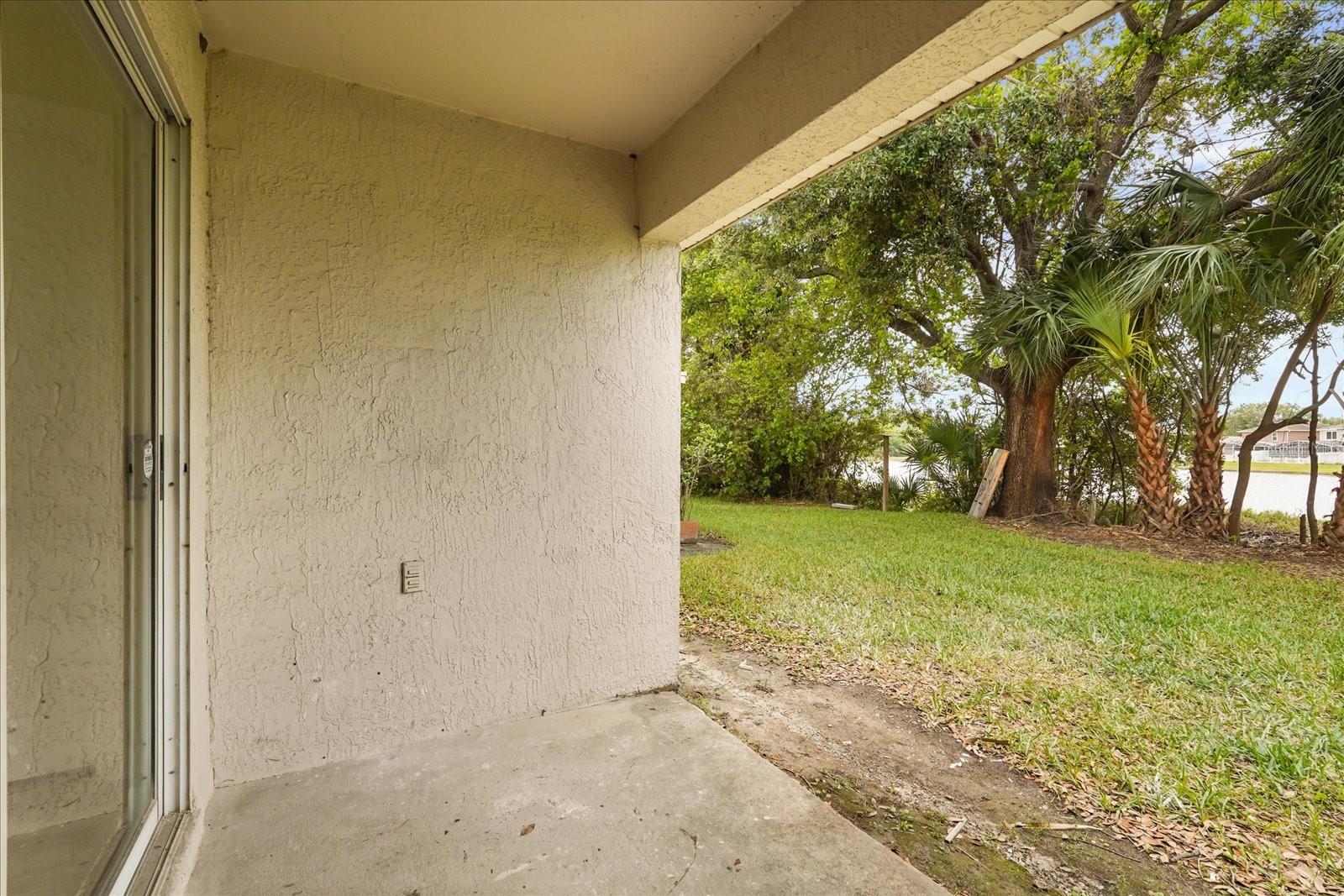 Listing photo id 28 for 14396 Island Cove Drive