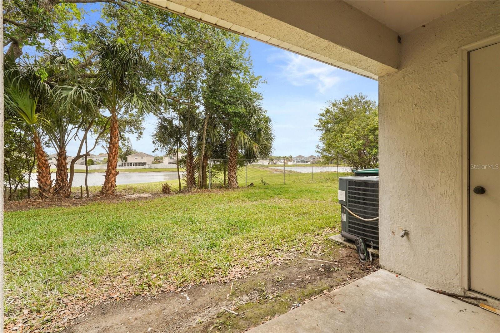 Listing photo id 29 for 14396 Island Cove Drive